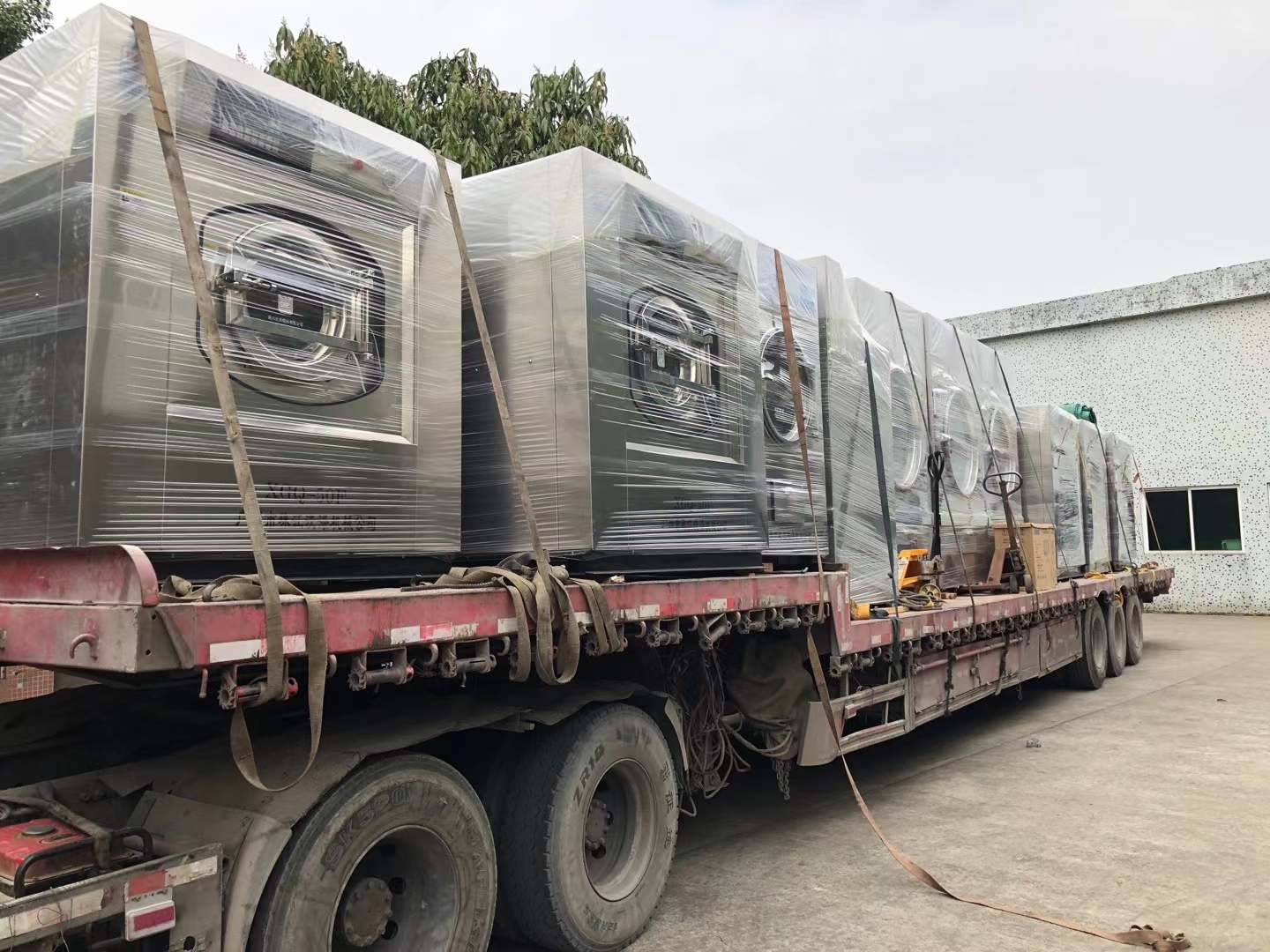 金山第一人民醫(yī)院工業(yè)用洗衣機